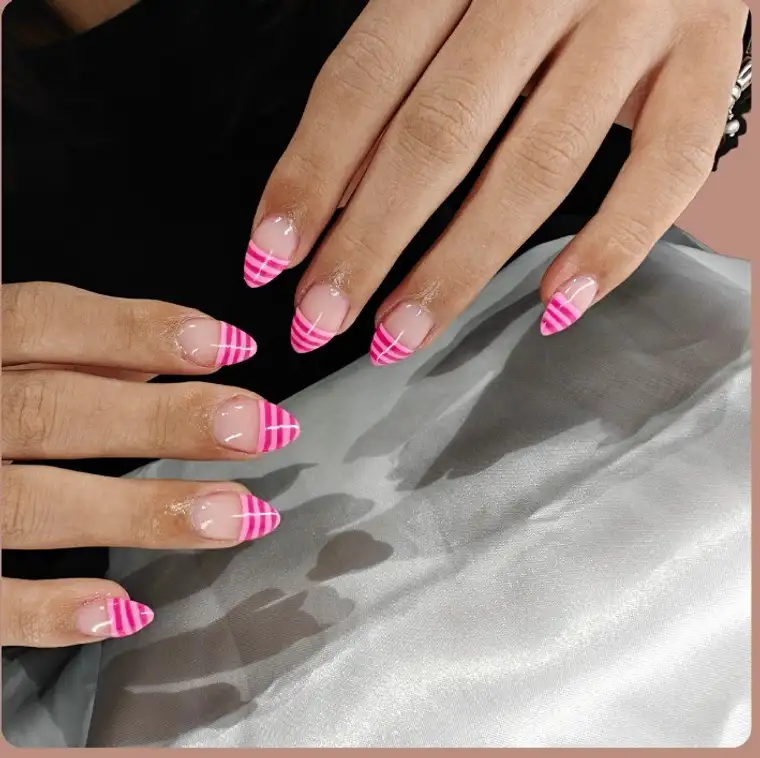 Gelpolish med ternet design