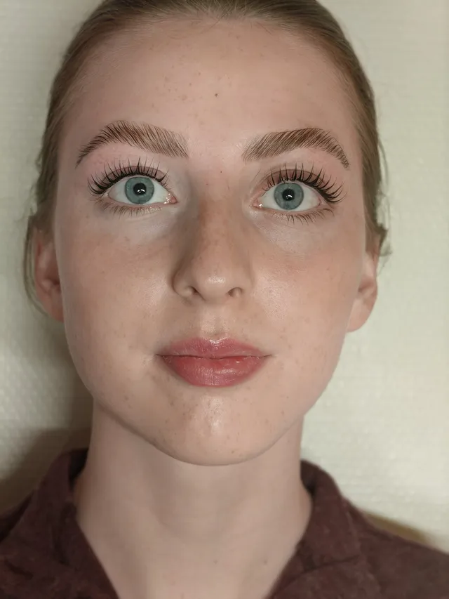 Åbent blik efter lashlift og brow lamination