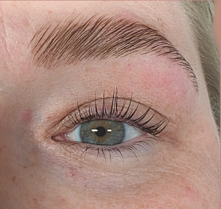 Lash lift med farve, lige efter behandlingen